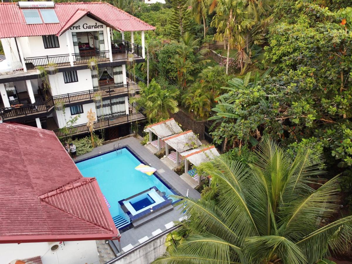 Secret Garden Hotell Hikkaduwa Exteriör bild