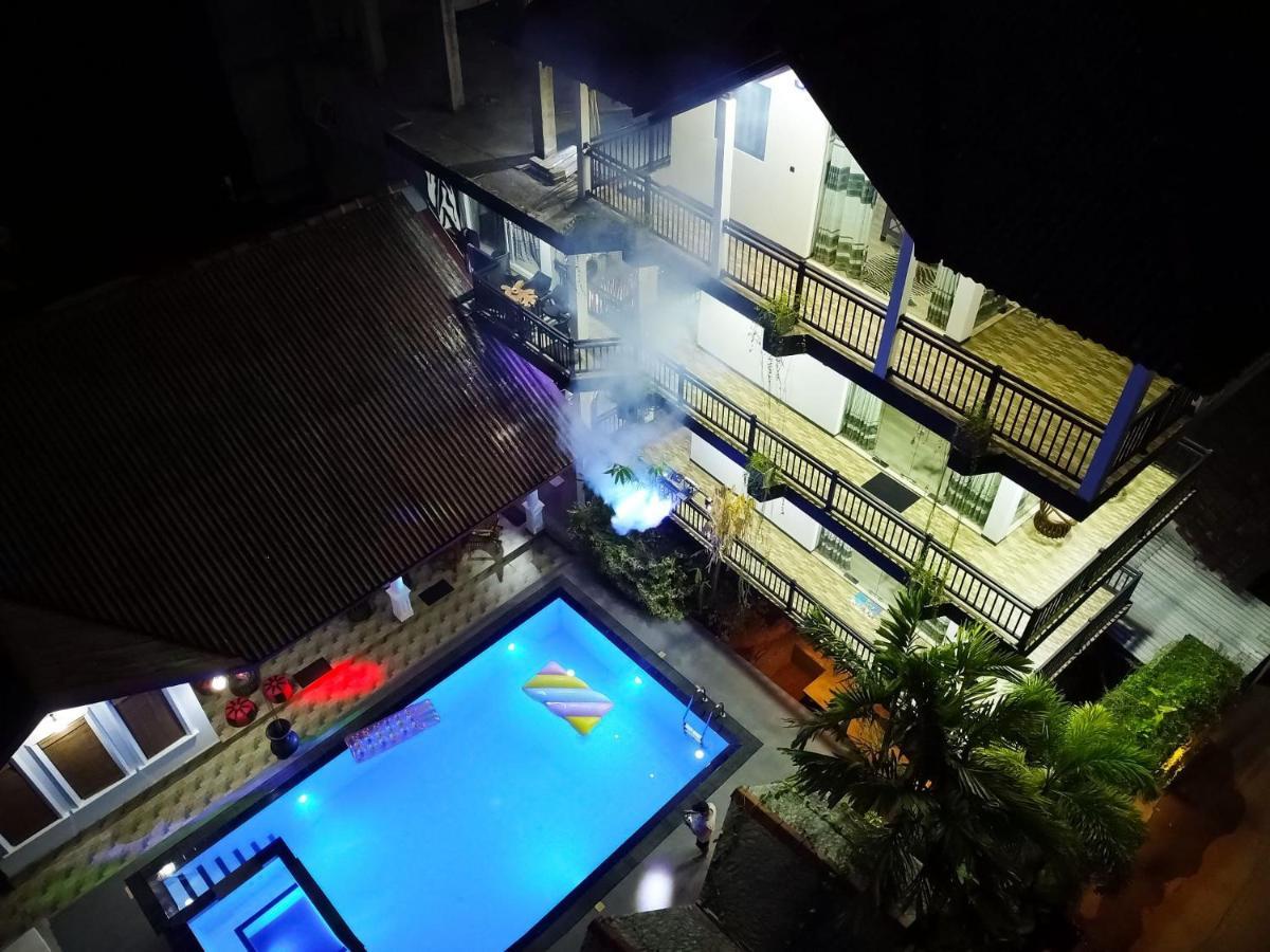 Secret Garden Hotell Hikkaduwa Exteriör bild