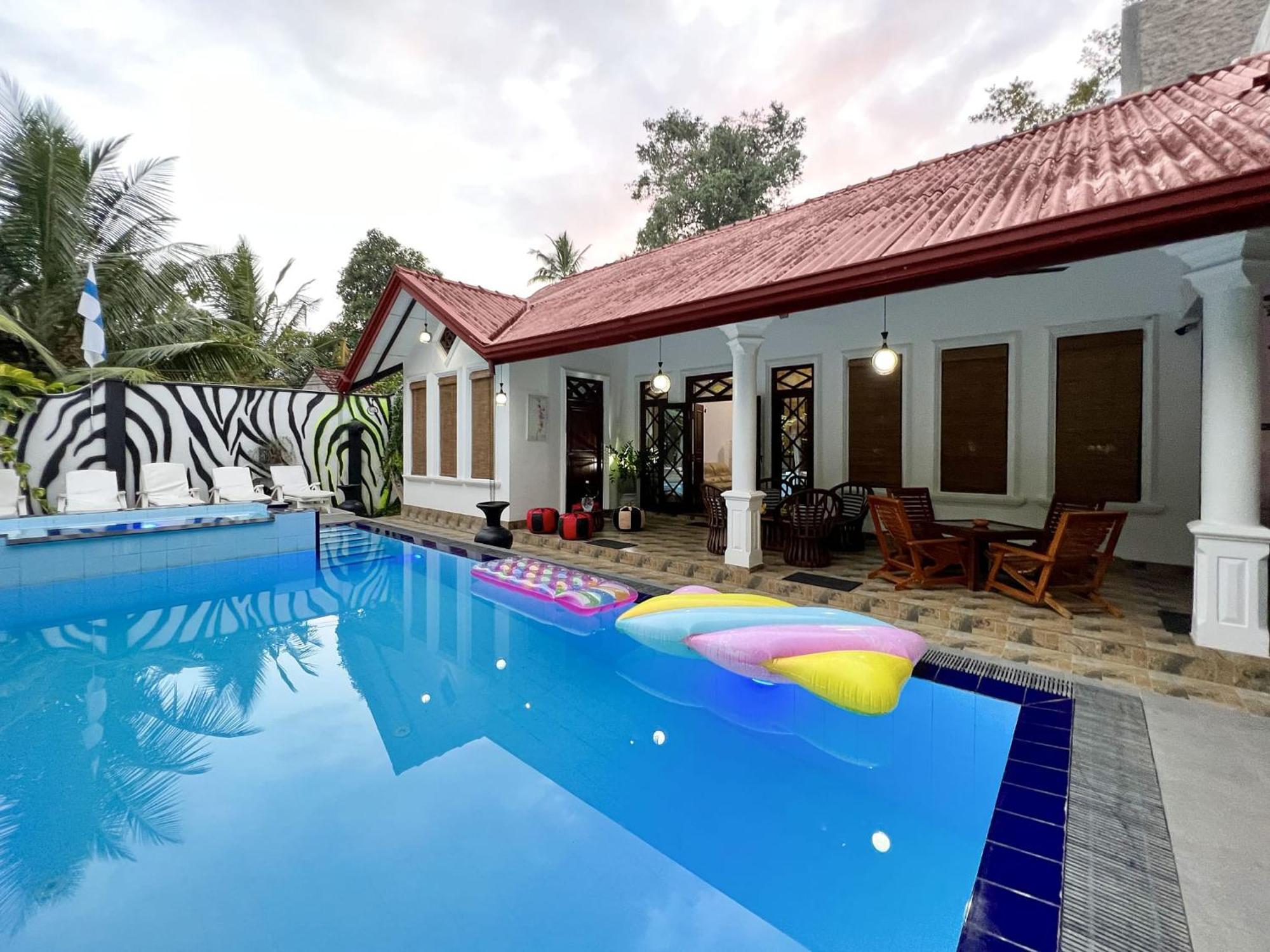 Secret Garden Hotell Hikkaduwa Exteriör bild